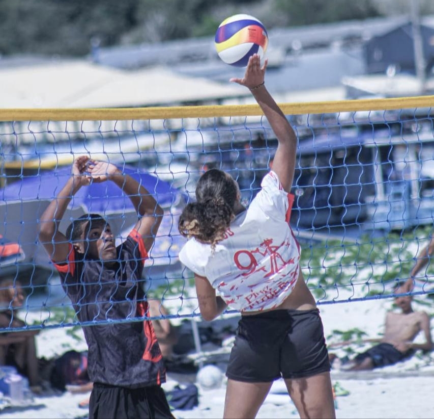Intermunicipal da Juventude 2026 promove três dias de esporte e integração na Praia dos Anjos, em Arraial do Cabo