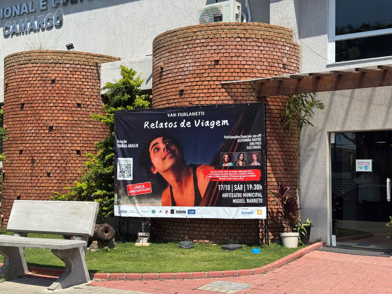 Centro Cultural Manoel Camargo recebe espetáculo “Van Furlanetti em Relatos de Viagem”